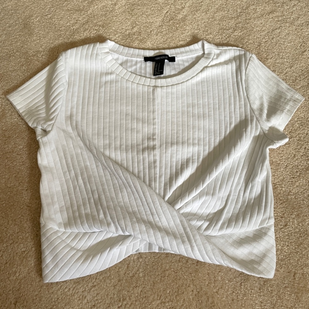 [FREE WP] Twist Ribbed Crop Tee